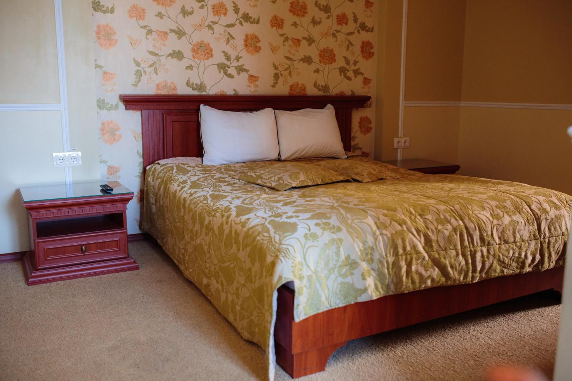 Euro Motel Lyuboml Luaran gambar