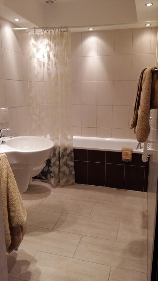 Euro Motel Lyuboml Luaran gambar